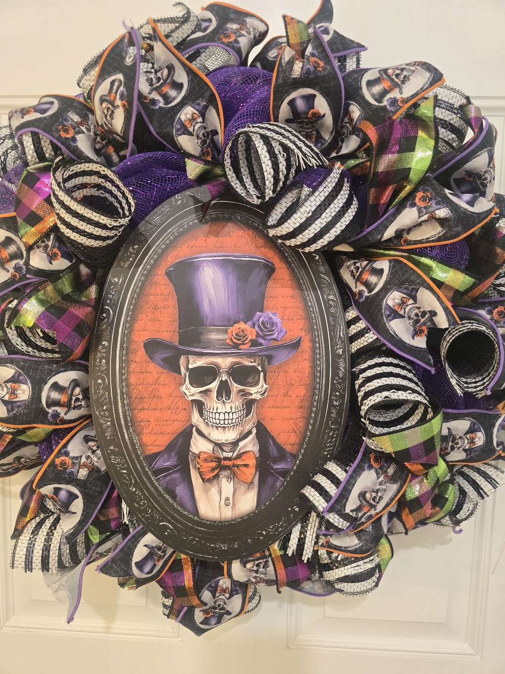 W042 - Day of the Dead or Día de los Muertos Wreath Sugar Skull Halloween